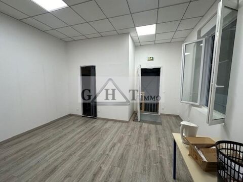   ENTREPOT 222M² A LOUER PRINGY 