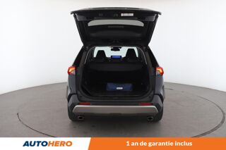 RAV 4 2.5 Hybride 2WD Lounge 218 ch 2024 occasion 92130 Issy-les-Moulineaux