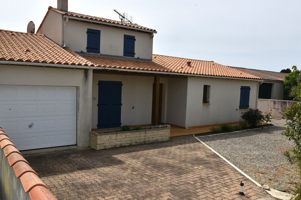 Ile d'OLERON, LA BREE LES BAINS (17), Charente-Maritime, Maison à vendre 5 pièces, 106 m² habitables, terrain 540 m²