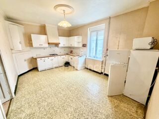  Immeuble à vendre 6 pièces 84 m²