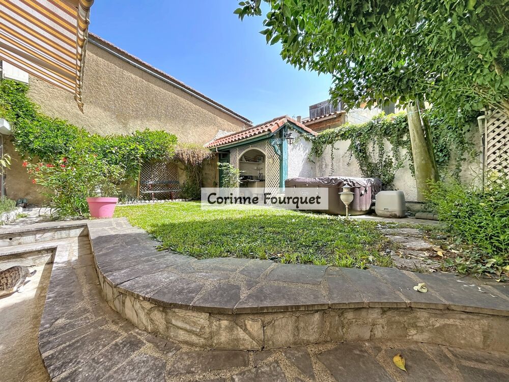 Maison de caractère de 1900 à vendre 8 pièces et jardin coeur de ville