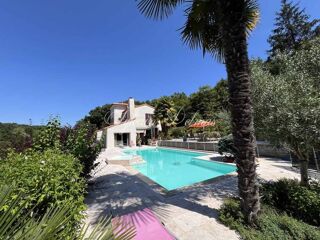  Maison � vendre 7 pi�ces 220 m�