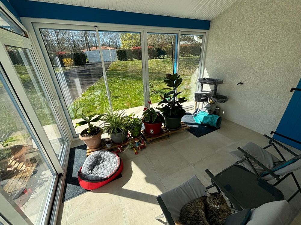 Maison à vendre 5 pièces LABATUT (40) contemporaine avec studio indépendant et double garage sur terrain arboré de plus de 6500m