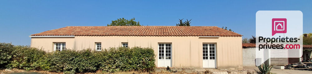 Maison contemporaine de plain-pied 5 chambres Piscine Double garage