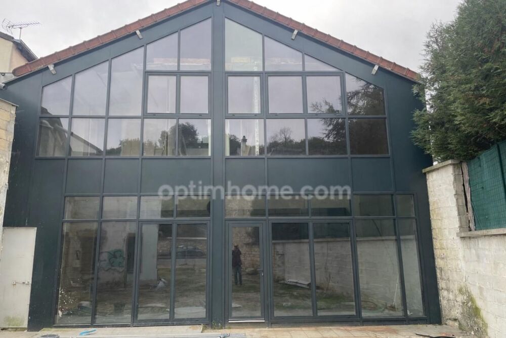 Vente Immeuble OPPORTUNITÉ RARE – 300 m² DIVISIBLES – FORT POTENTIEL – BOUGIVAL Bougival