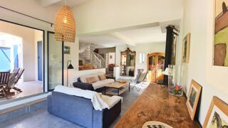  Villa à vendre 8 pièces 166 m²