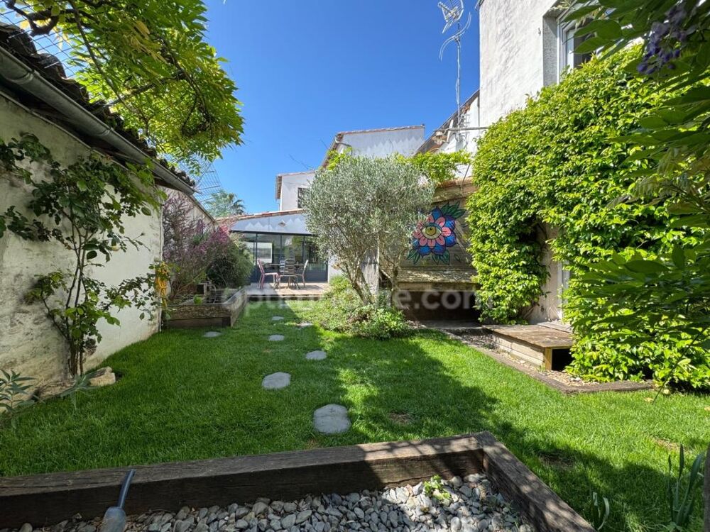 Maison 6 pièces 198 m² · à La Flotte · 198 m² · 885 000 €