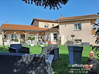  Villa � vendre 9 pi�ces 205 m�