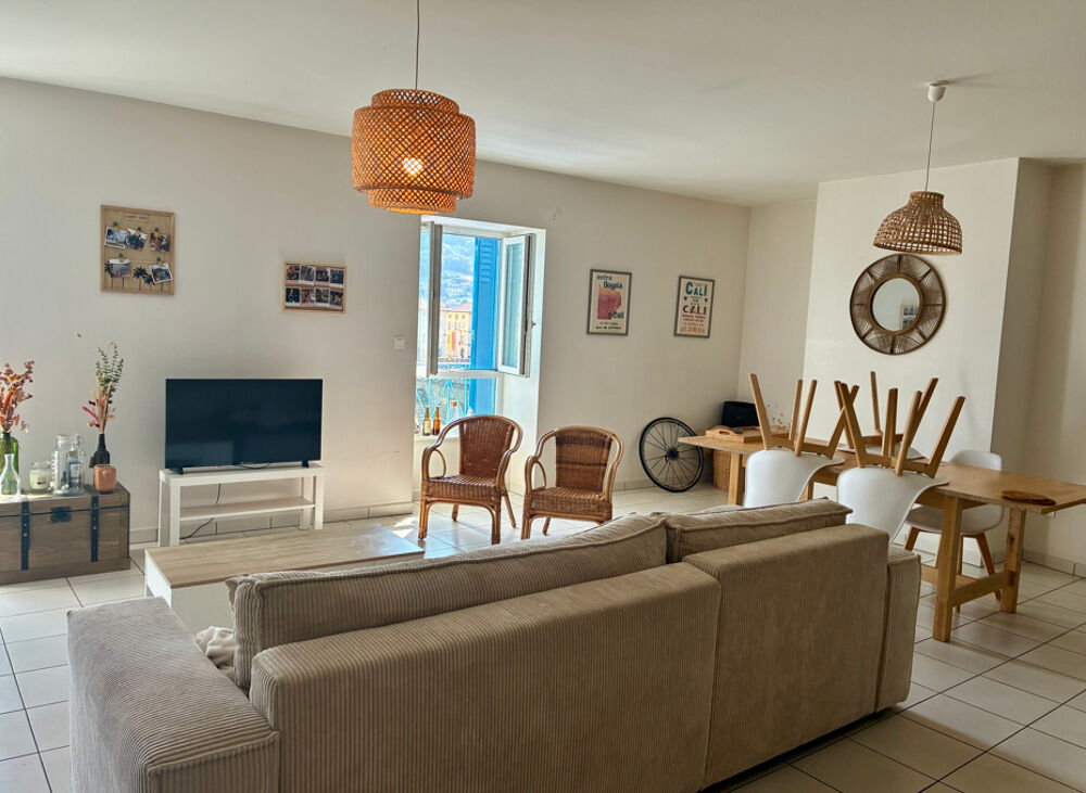 APPARTEMENT T4 AVEC GARAGE - BRIVES CHARENSAC