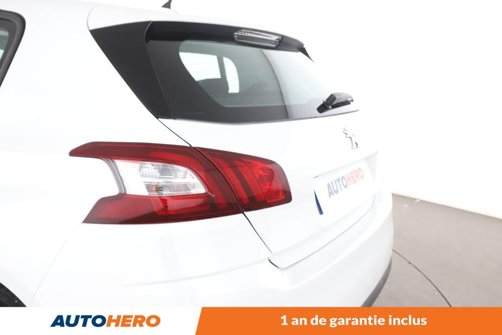 308 1.2 PureTech Access 110 ch 2015 occasion 92130 Issy-les-Moulineaux