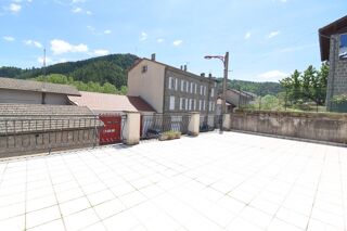  Maison � vendre 8 pi�ces 234 m�