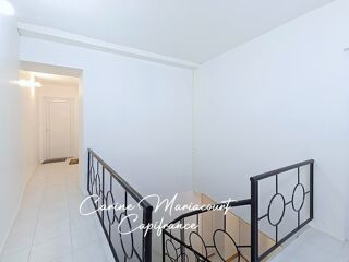  Immeuble � vendre 13 pi�ces 221 m�