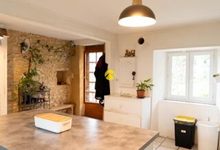  Propri�t�/ch�teau � vendre 3 pi�ces 108 m�