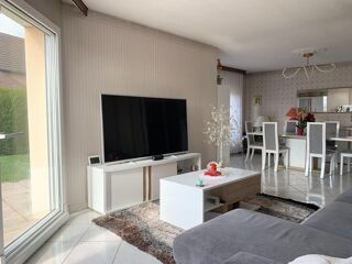  Maison  vendre 8 pices 181 m