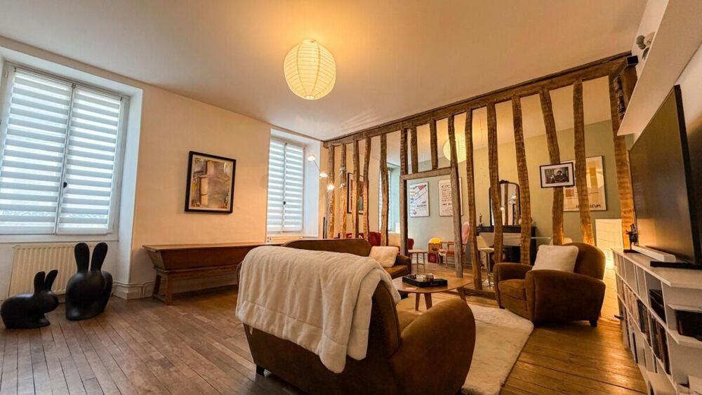 Vente Maison Maison de charme avec jardin centre ville de Poitiers - Un l Poitiers