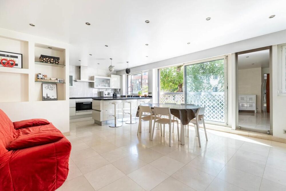 à vendre  Appartement Pantin (93500)