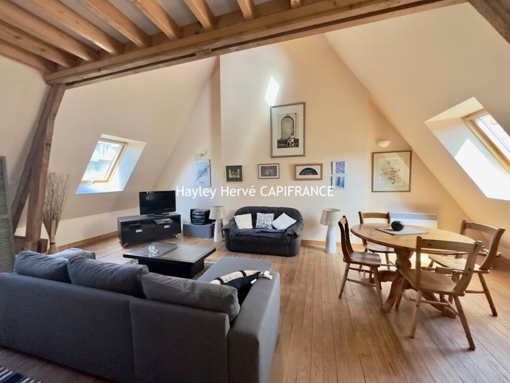 Immeuble centre ville MORTAIN (50) à vendre  178M2 - Local commercial et appartement avec garage