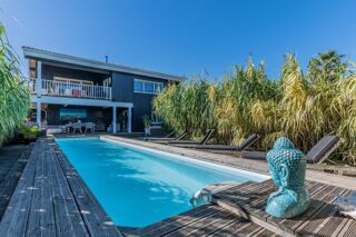  Villa à vendre 7 pièces 220 m²