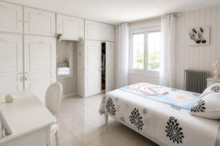  Propriété/château à vendre 4 pièces 117 m²