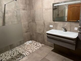  Maison � vendre 8 pi�ces 215 m�