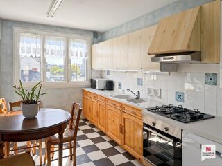  Appartement � vendre 5 pi�ces 84 m�