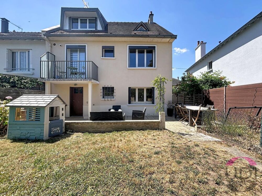 Vente Maison Montluçon Secteur Rimard - Maison type 5 de 145 m2 - 4 chambres - Jardin - Terrasse Montlucon