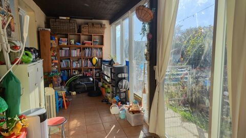   Maison avec piscine et potentiel 4 chambres  Aubord (30620) Maison - 4 pice(s) - 110 m