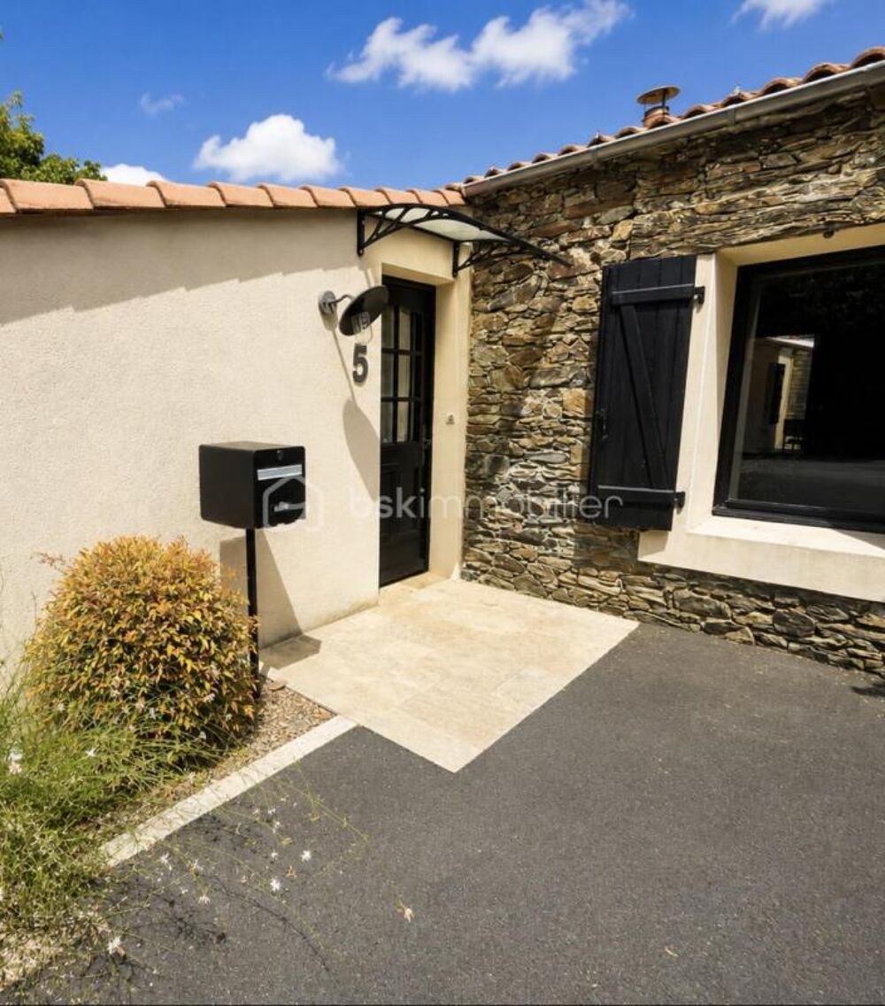 Maison de caractère rénovée  180 m²  Piscine chauffée & Pool House