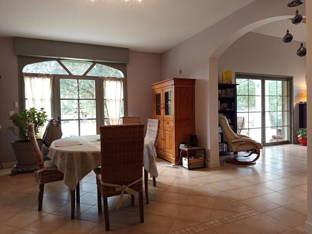 � vendre  Villa Grignan (26230)