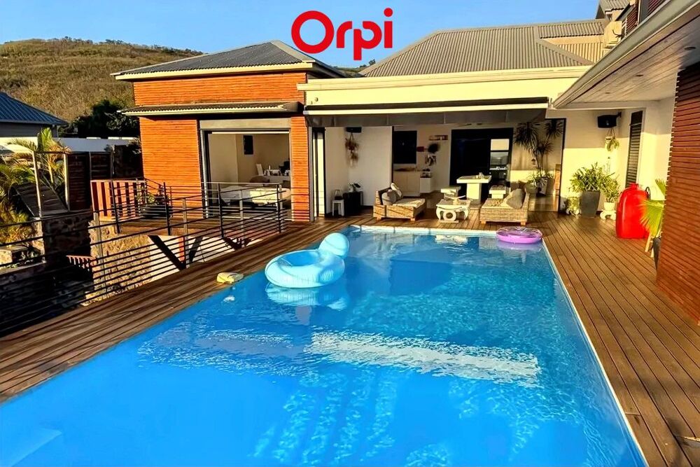 ORPI - SAINT GILLES LES BAINS Villa 200 m²