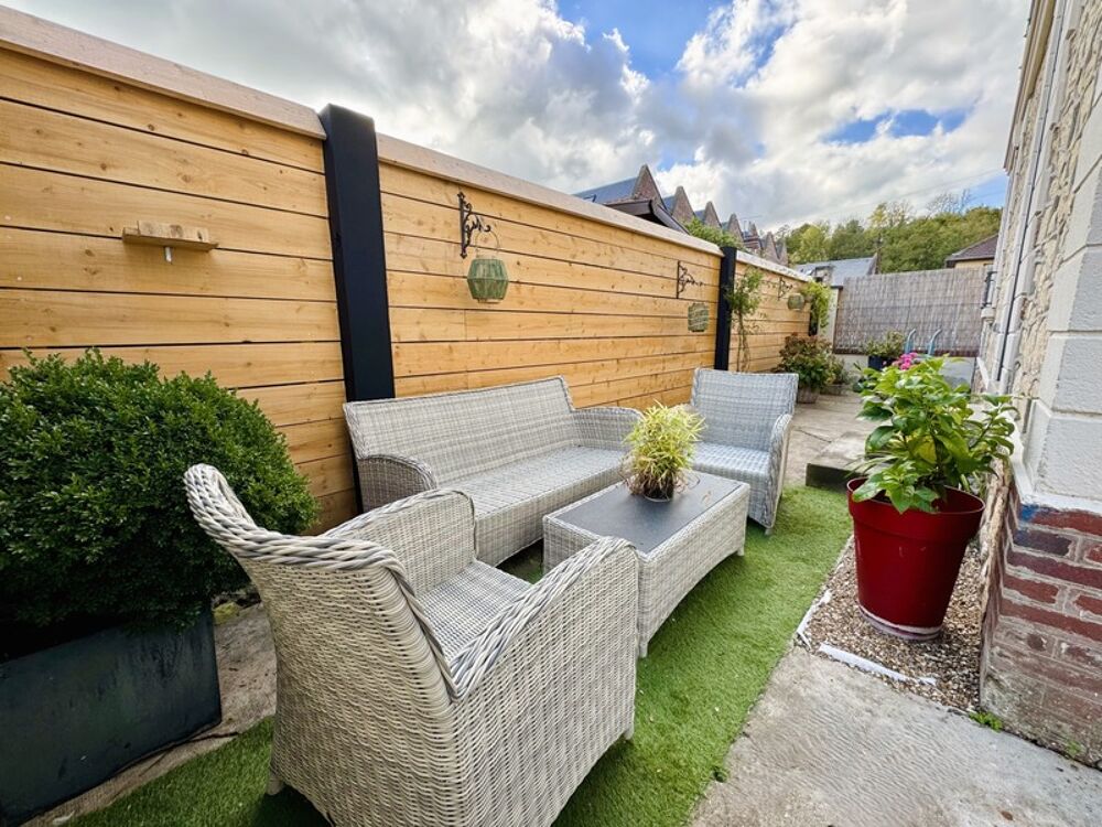 MAISON BOURGEOISE RÉNOVÉE  250 m²  10 PIÈCES  JARDIN  GARAGE  LISIEUX