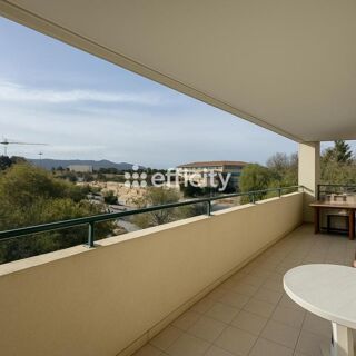  Appartement  vendre 4 pices 86 m