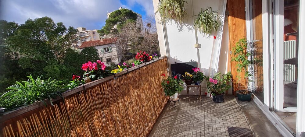 Vente Appartement NIMES à vendre T5 de 84 m² 3 chambres, garage individuel, balcon, jardin commun, parking Nimes