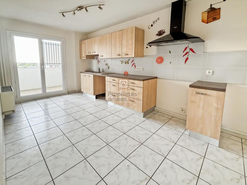 Vente Appartement Appartement Familial  avec  balcon ascenseur et parking  Vente interactive MIZAPRI Bordeaux