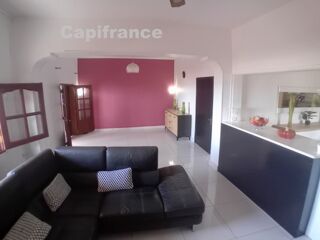  Appartement à louer 4 pièces 134 m²