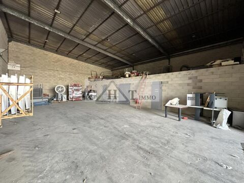 ENTREPOT 350M&sup2; A LOUER SAINT GERMAIN LES ARPAJON 3500 91180 Saint germain les arpajon