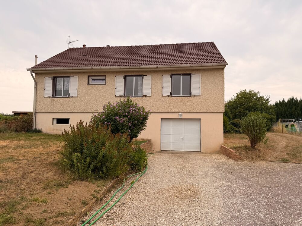 Maison 6 pièces 113 m² · à Montmancon · 113 m² · 215 000 €