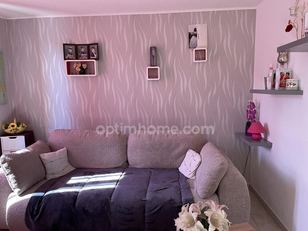 Vente Immeuble SOUESMES, Village de Sologne, Immeuble de rapport de trois appartements dont deux actuellement loués Souesmes