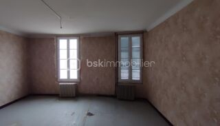  Immeuble � vendre 8 pi�ces 240 m�