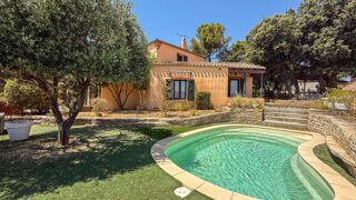  Villa à vendre 8 pièces 198 m²