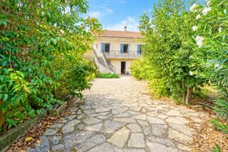 Vente Maison Salindres - Ensemble immobilier  - Appartement + Local commercial loué Salindres