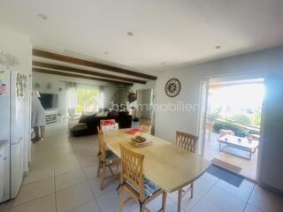  Villa � vendre 2 pi�ces 80 m�