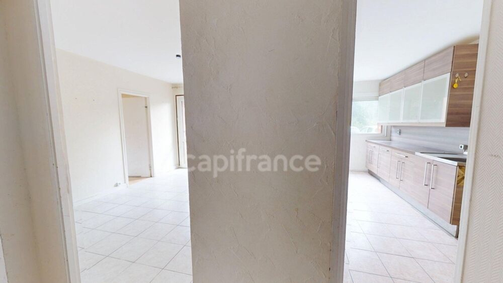 3 pièces 58 m² avec balcon et cave, proche gare