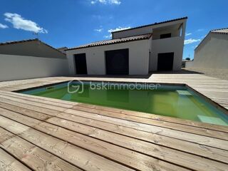  Villa  vendre 4 pices 138 m