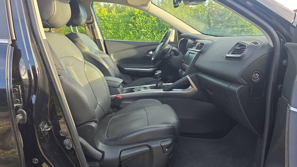 Kadjar 1.6 dCi 130 4WD Intens 2015 occasion 38110 La Chapelle De La Tour