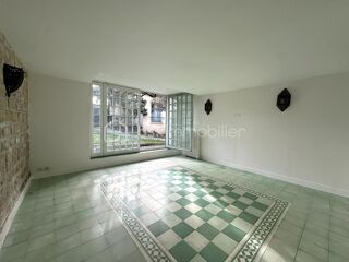  Maison à vendre 10 pièces 241 m²