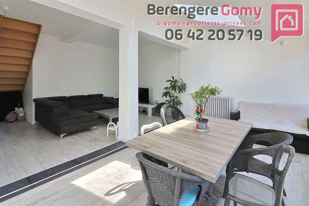 Vente Maison Maison familiale réhaussée & rénovée, séjour 44 m², 3 chambres, garage et sous-sol Le plessis bouchard