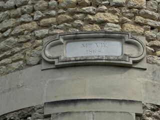  Propri�t�/ch�teau � vendre 15 + pi�ces 1100 m�