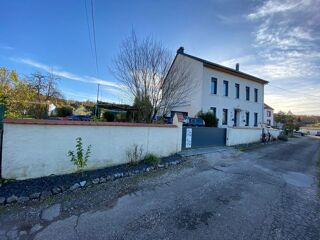  Maison à louer 5 pièces 160 m²