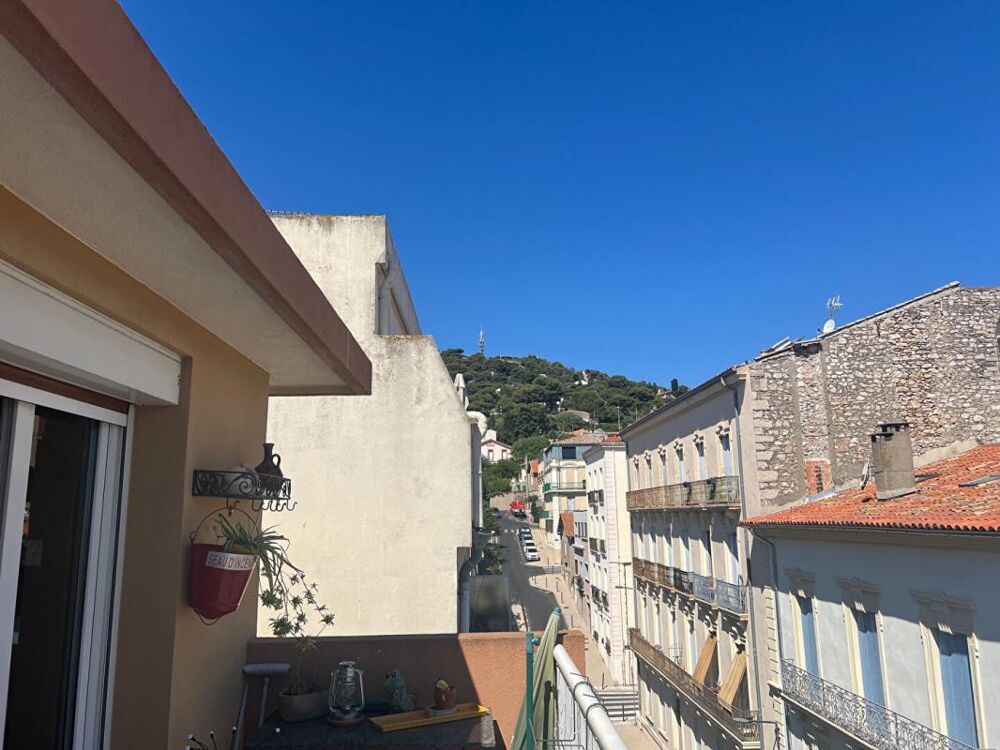 Sete Appartement en dernier étage avec ascenseur 67 m2